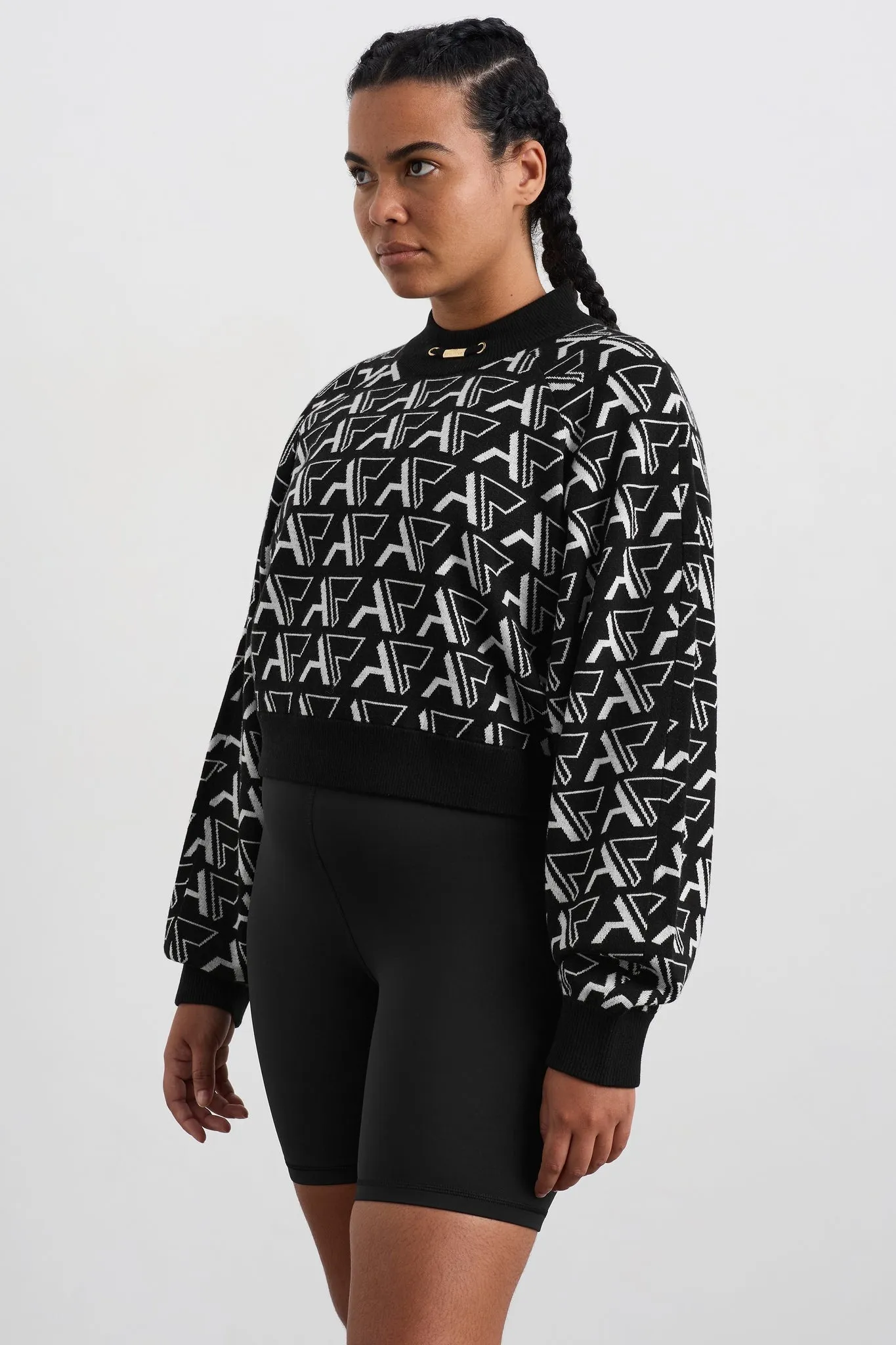 Cropped Monogram Sweater 408