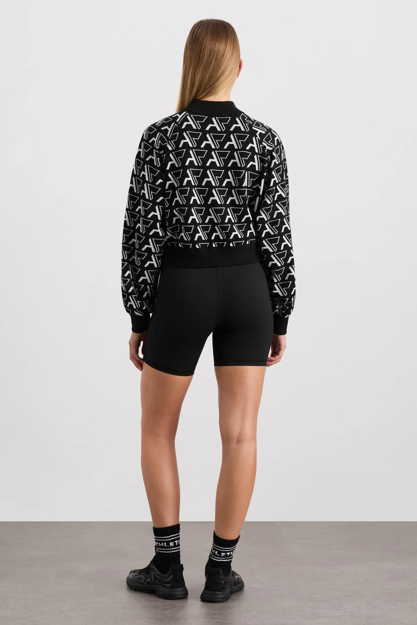 Cropped Monogram Sweater 408