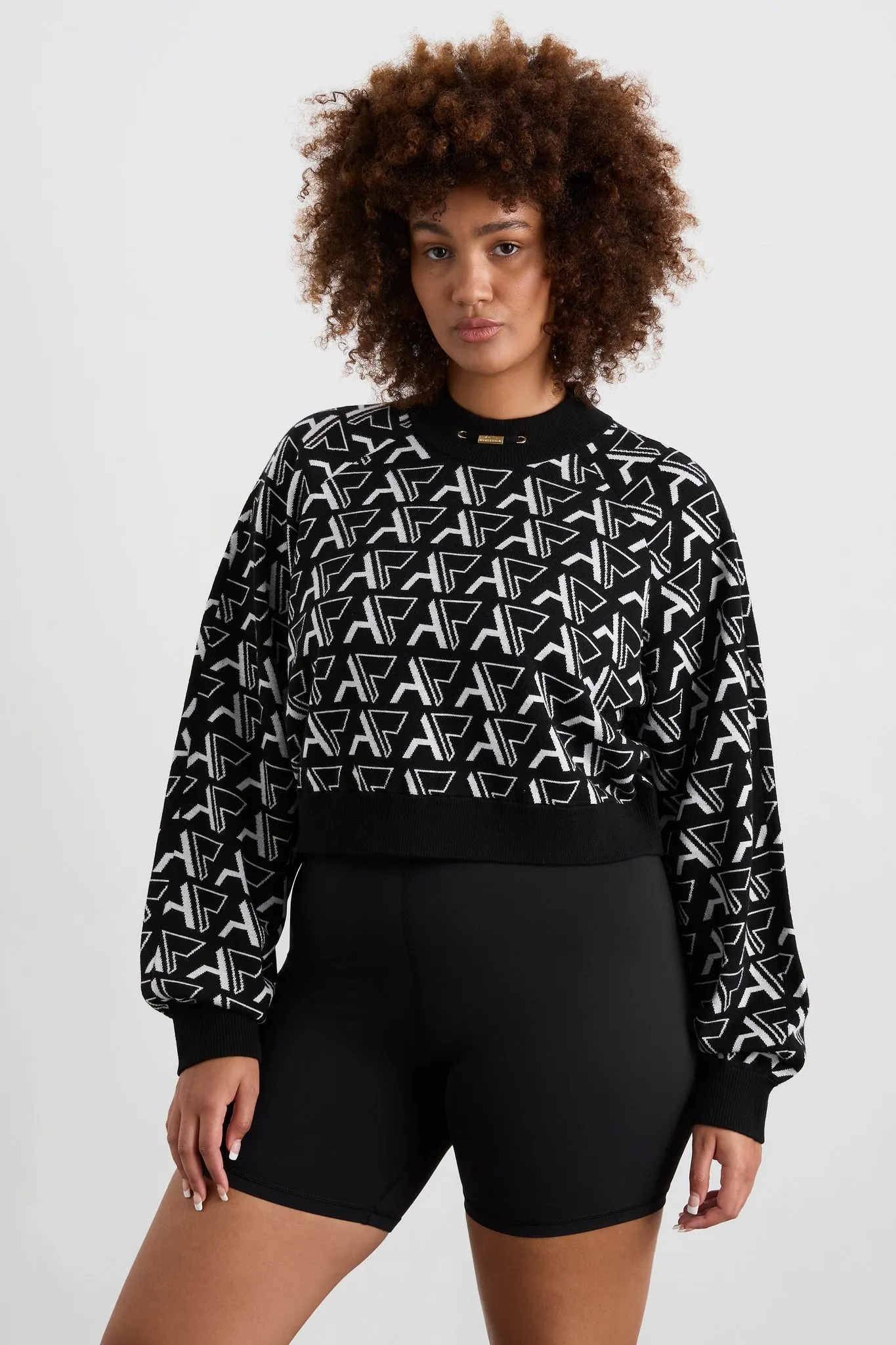 Cropped Monogram Sweater 408