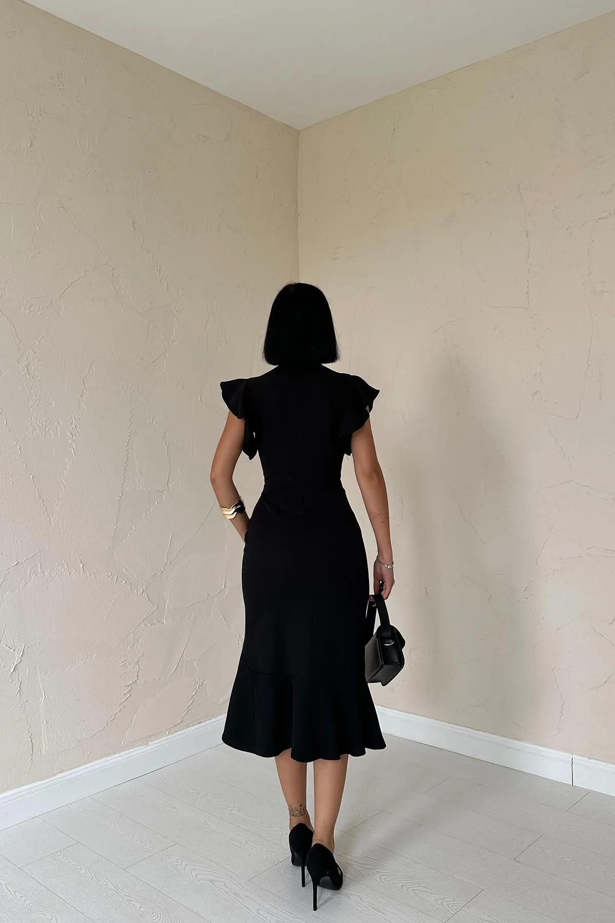 ELS Wrap Dress - Black - Kailua