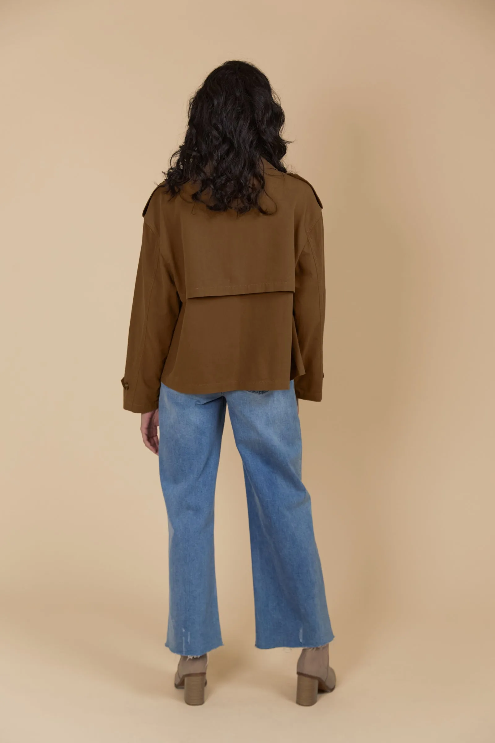 Freya Crop Trench Toffee Isle of Mine
