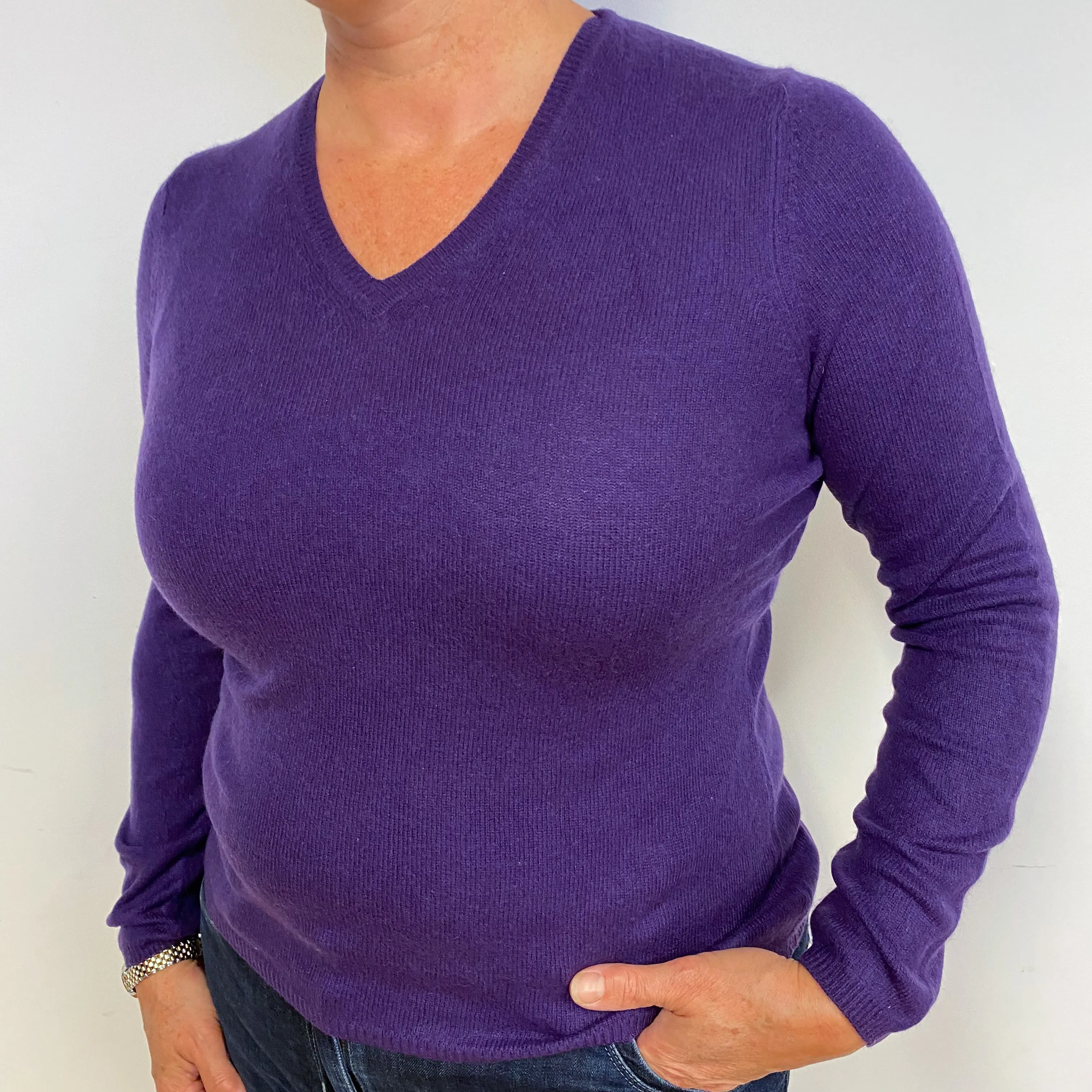 Grape Purple Cashmere V-Neck Jumper
