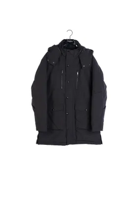 Parka à capuche noire