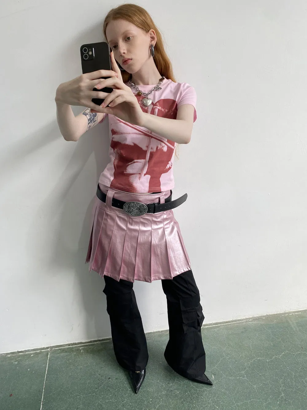 Pleatas Glossy Leather Mini-Skirt
