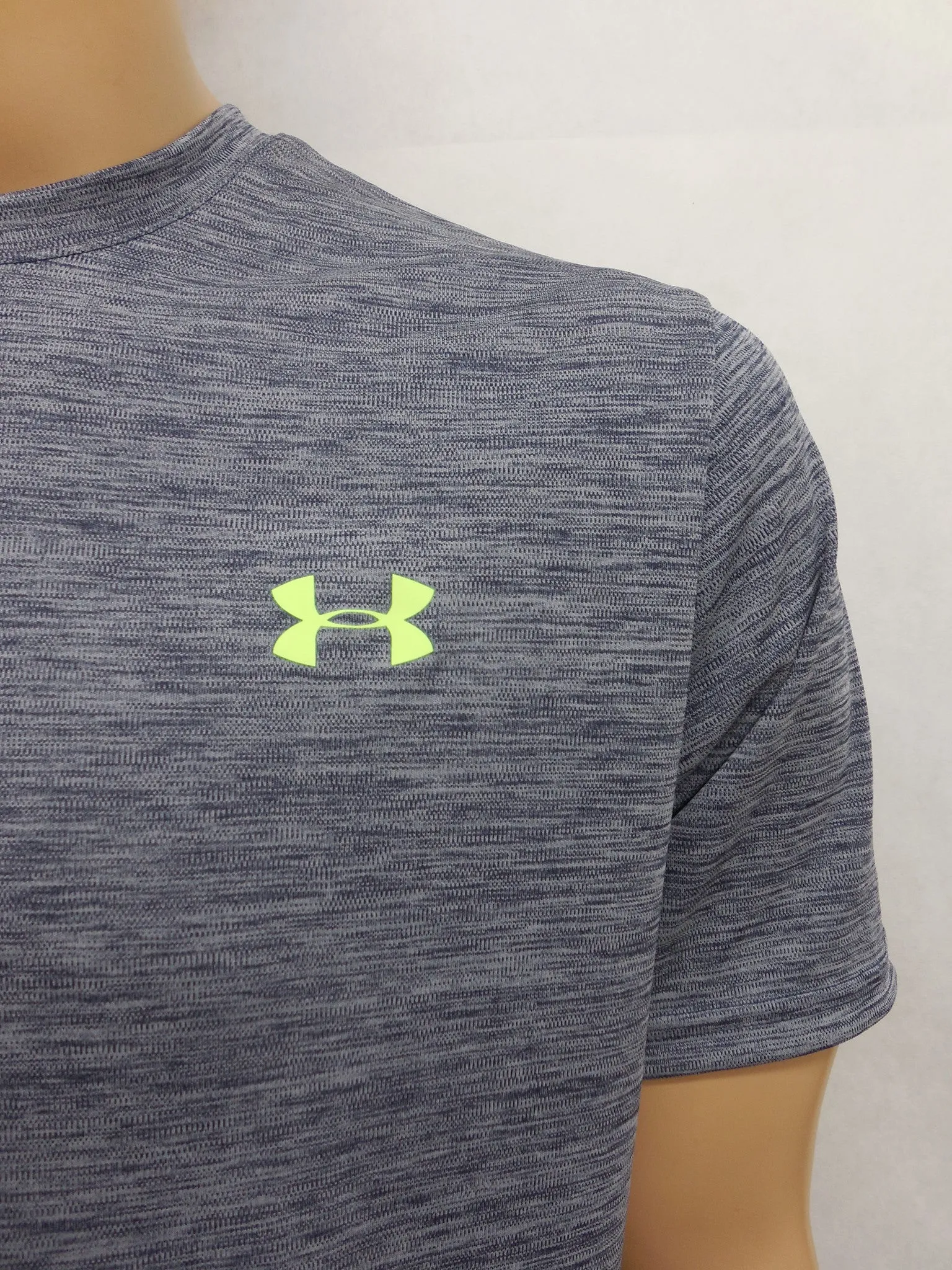 Under Armour Compression Heatgear Tech Casual Crewneck Tee T-Shirt Medium